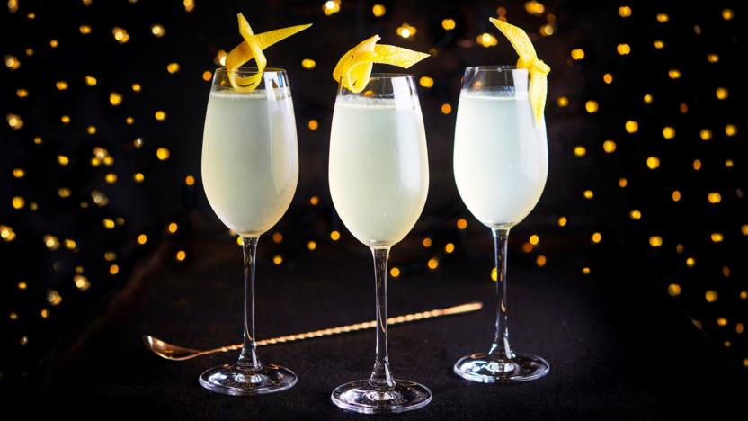 Коктейль на джині French 75