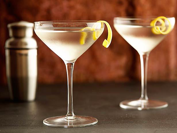 рецепт коктейлю martini